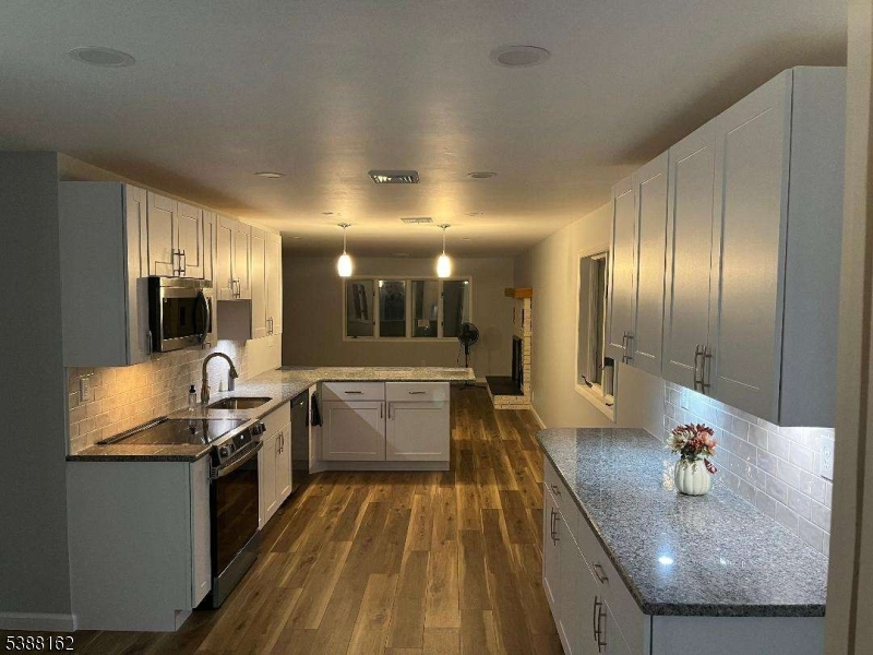 203 Howard Boulevard Mount Arlington, NJ 07856 - Photo 7 of 18