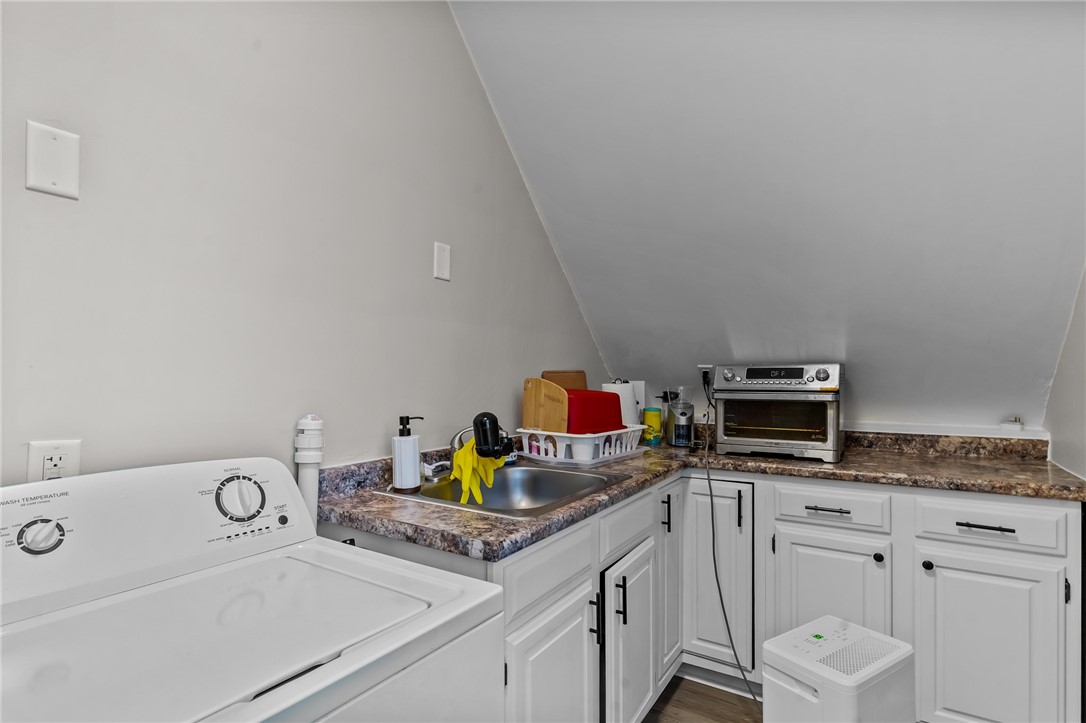 156 High Street Westerly, RI 02891 - Photo 34 of 50