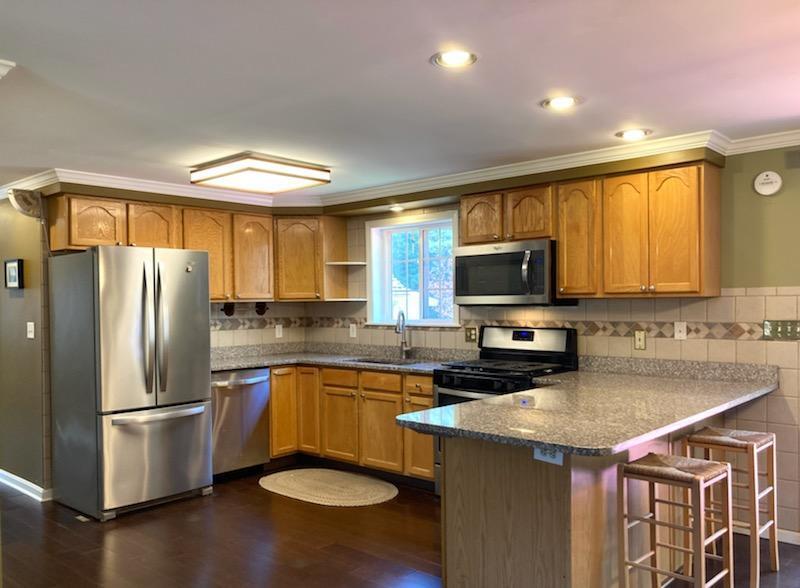 1164 Bridgton Road Westbrook, ME 04092 - Photo 2 of 41 Granit counters!