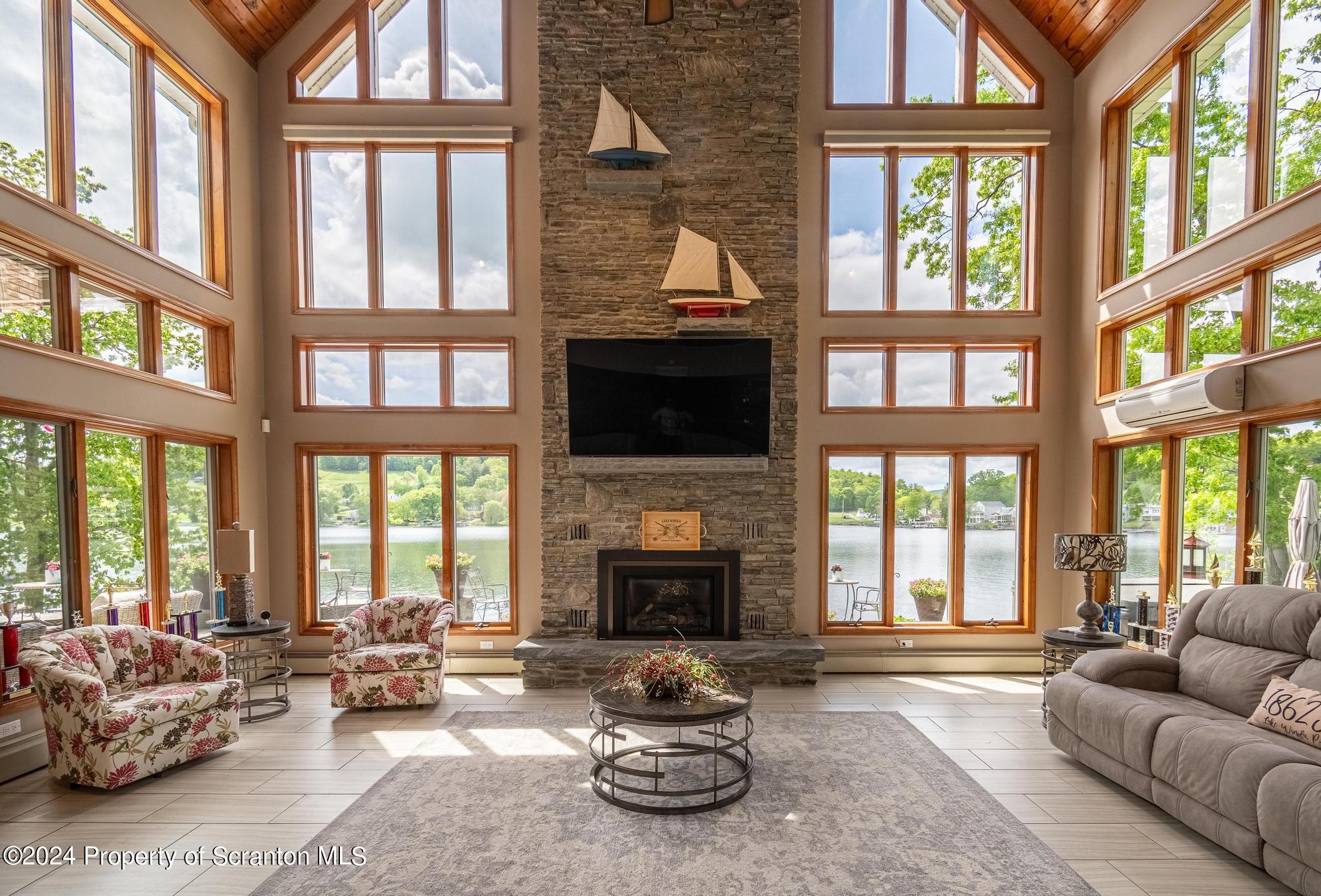 270 Point Road Lake Winola, PA 18419 - Photo 4 of 66