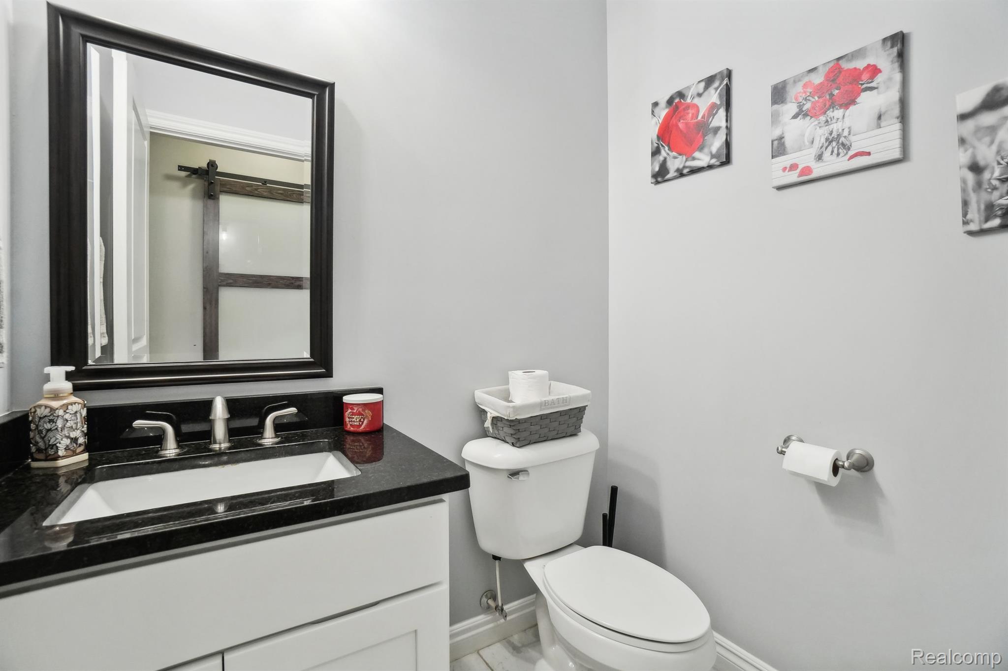 5911 Hartland Road Fenton, MI 48430 - Photo 24 of 45 Gallery Image 24