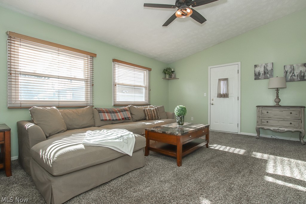 5692 Cherokee Road Cleveland, OH 44124 - Photo 10 of 32