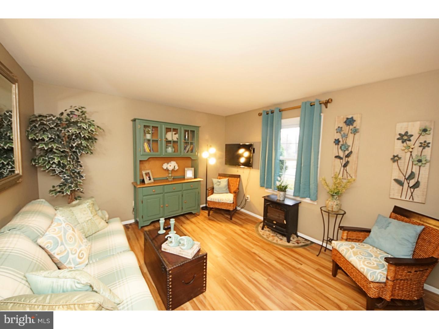 2 Hobbs Road Hamilton, NJ 08619 - Photo 15 of 25 Bedroom 4