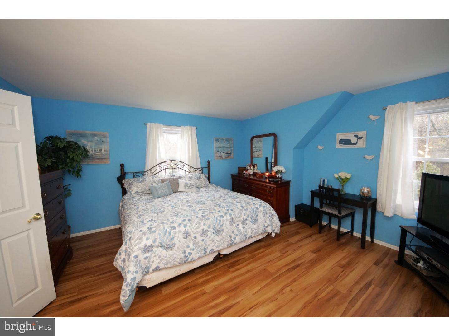 2 Hobbs Road Hamilton, NJ 08619 - Photo 18 of 25 Bedroom - Main
