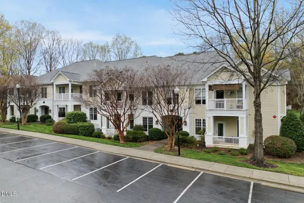 $212,500 | 1301 Durlain Drive, Unit 105, Raleigh, NC 27614