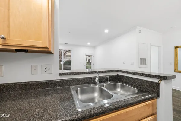 a close view of sink and tap