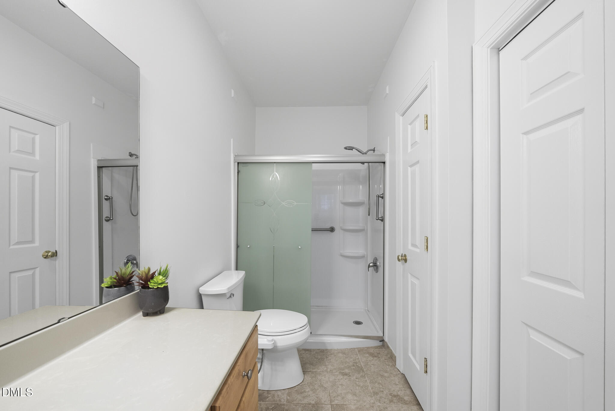 1301 Durlain Drive, Unit 105 Raleigh, NC 27614 - Photo 16 of 25 Full Bathroom