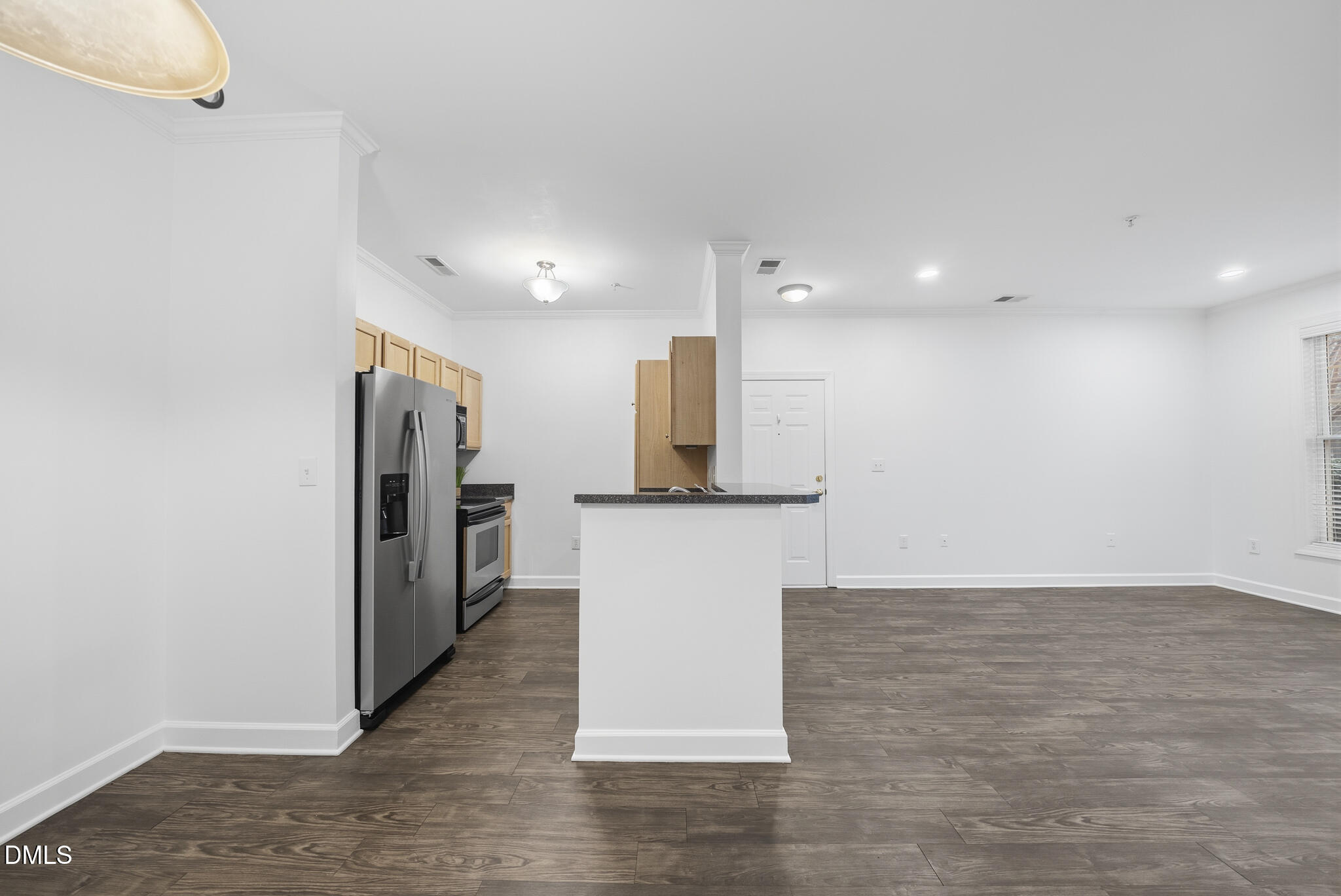 1301 Durlain Drive, Unit 105 Raleigh, NC 27614 - Photo 9 of 25 Eat-In Kitchen
