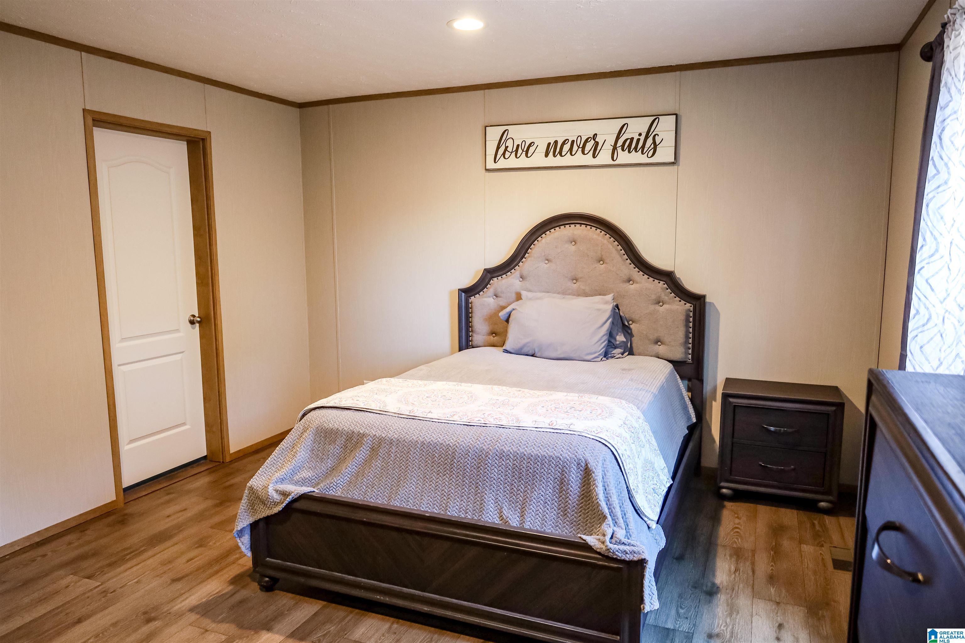 264 ROLLING Hls Lane Munford, AL 36268 - Photo 17 of 37