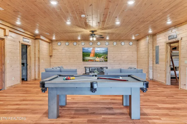 $2,285,000 | 2852 Owens Rdg Way, Sevierville, TN 37876