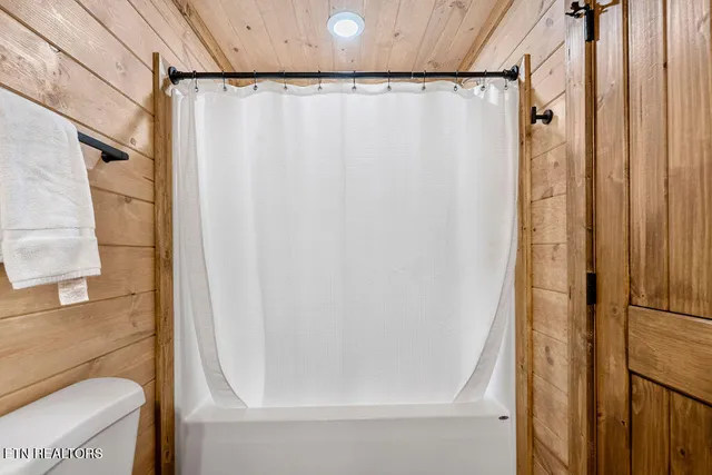 $2,285,000 | 2852 Owens Rdg Way, Sevierville, TN 37876