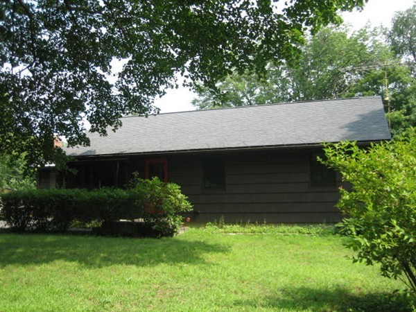 317 Kennedy Road Northampton, MA 01053 - Photo 3 of 23