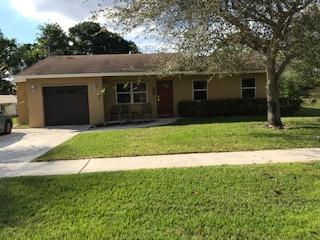 9785 Liberty Road Boca Raton, FL 33434 - Photo 2 of 45 IMG_7416