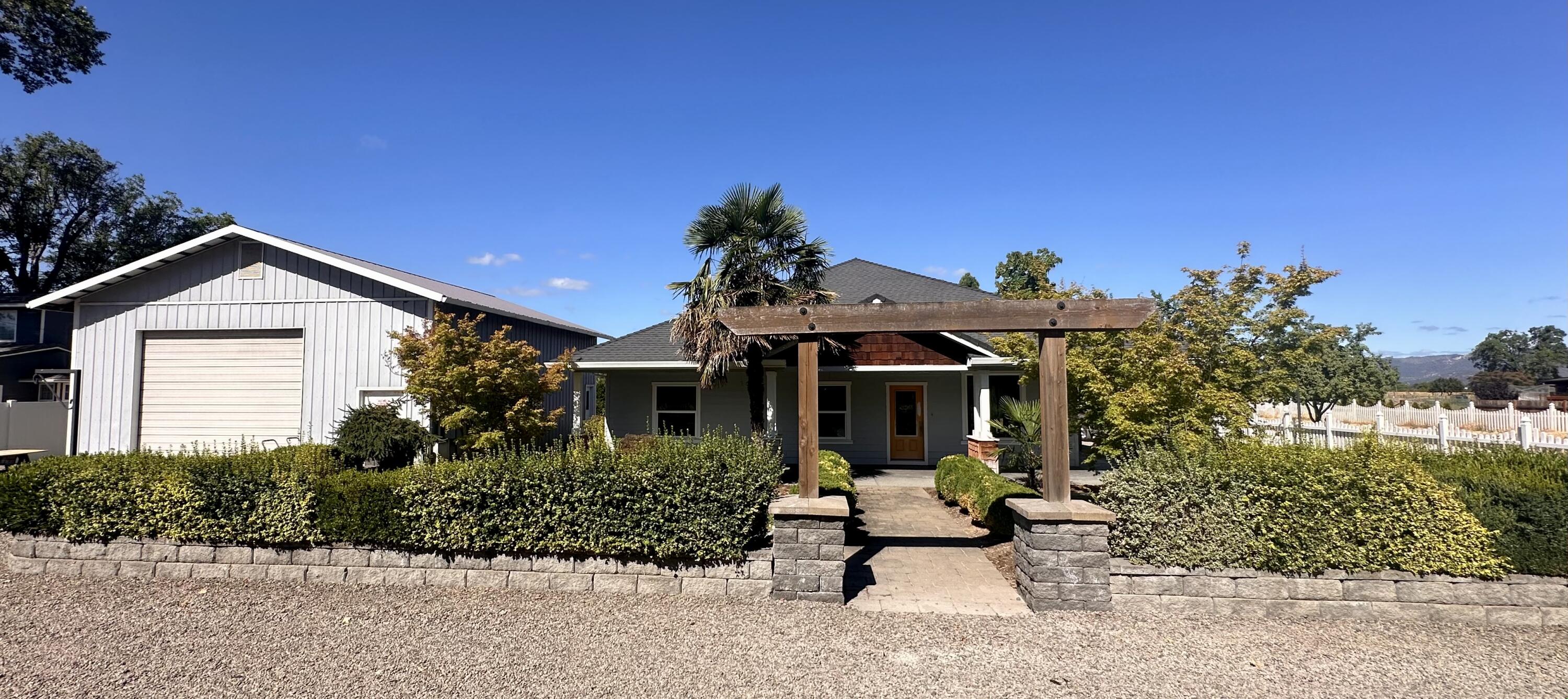 5117 Gebhard Road Central Point, OR 97502 - Photo 41 of 41 753F7A06-60B8-443F-974E-F8AFC4787D73_1_2