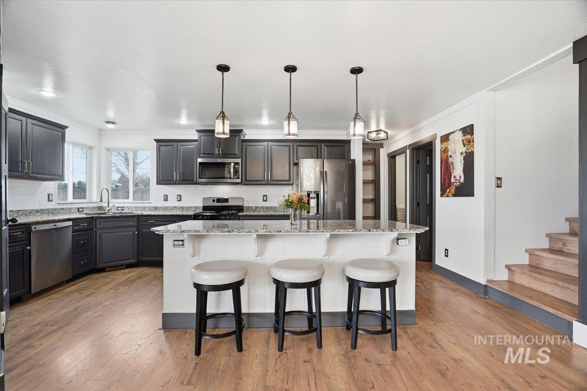 1430 Northeast Urwin Street Mountain Home, ID 83647 - Photo 11 of 47