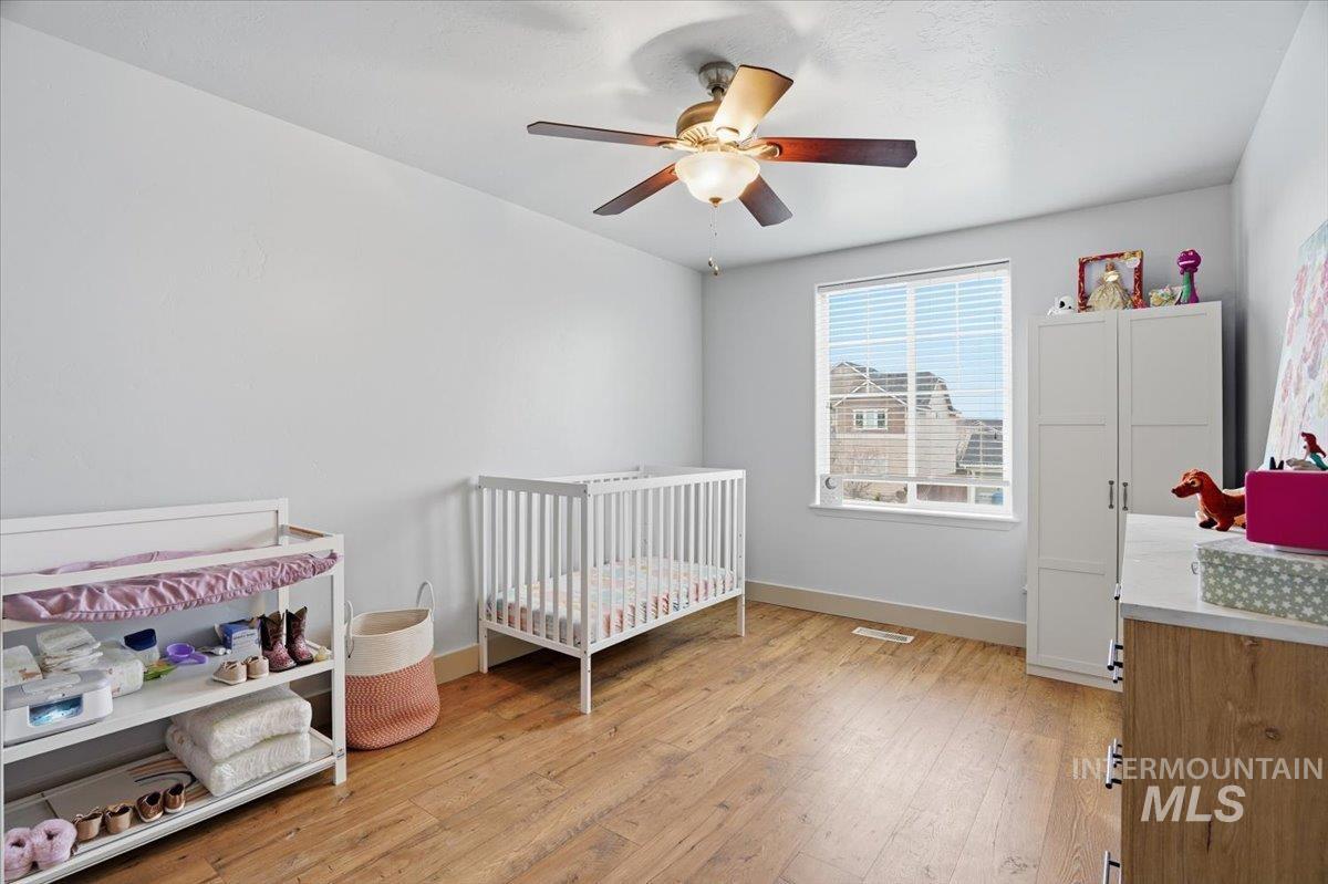 1430 Northeast Urwin Street Mountain Home, ID 83647 - Photo 18 of 47