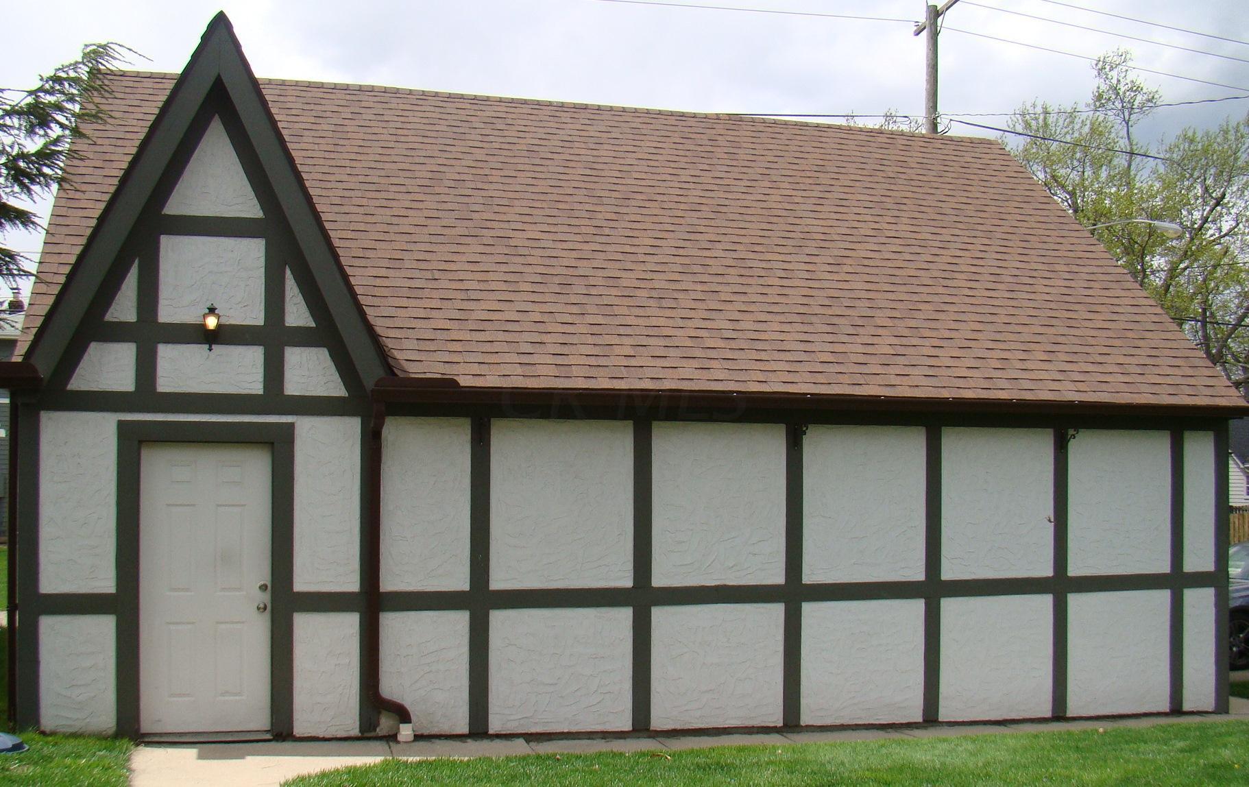 851 South Remington Road Columbus, OH 43209 - Photo 13 of 28