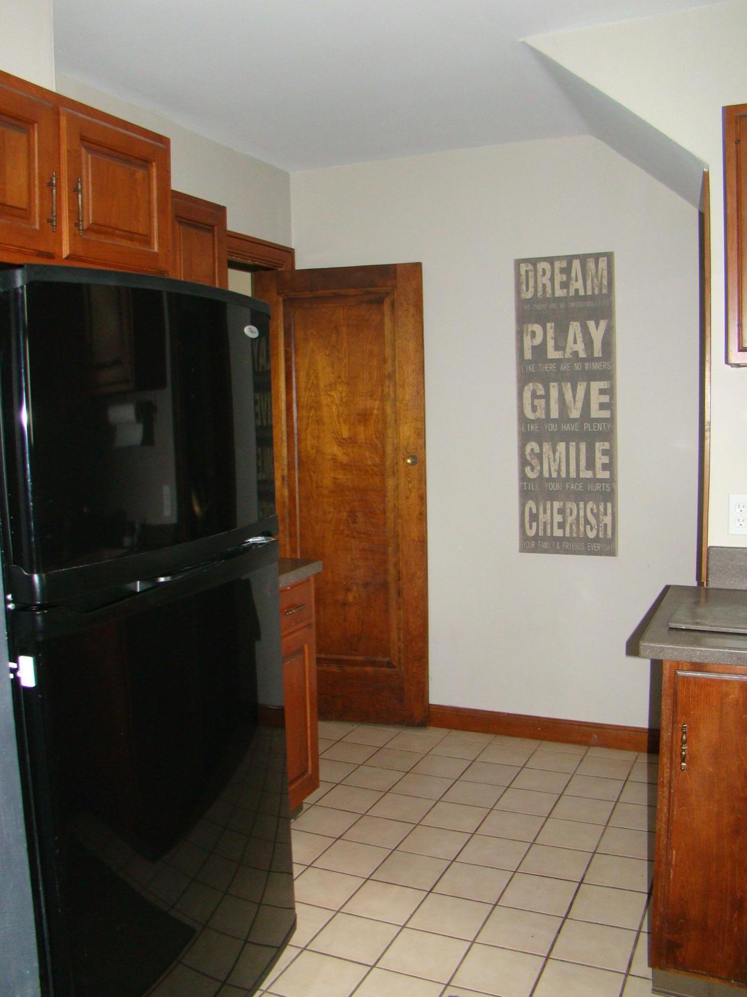 851 South Remington Road Columbus, OH 43209 - Photo 6 of 28