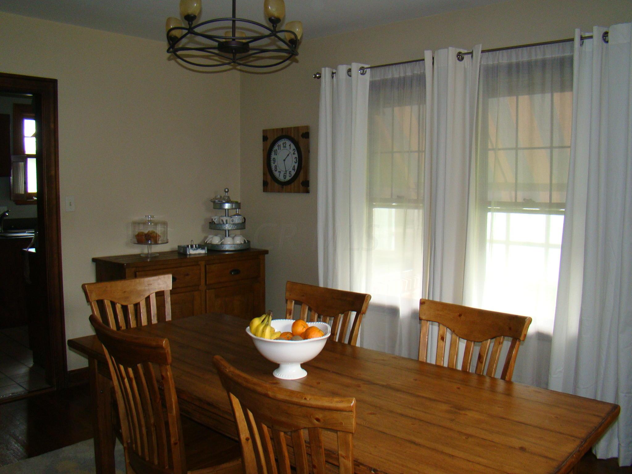 851 South Remington Road Columbus, OH 43209 - Photo 8 of 28