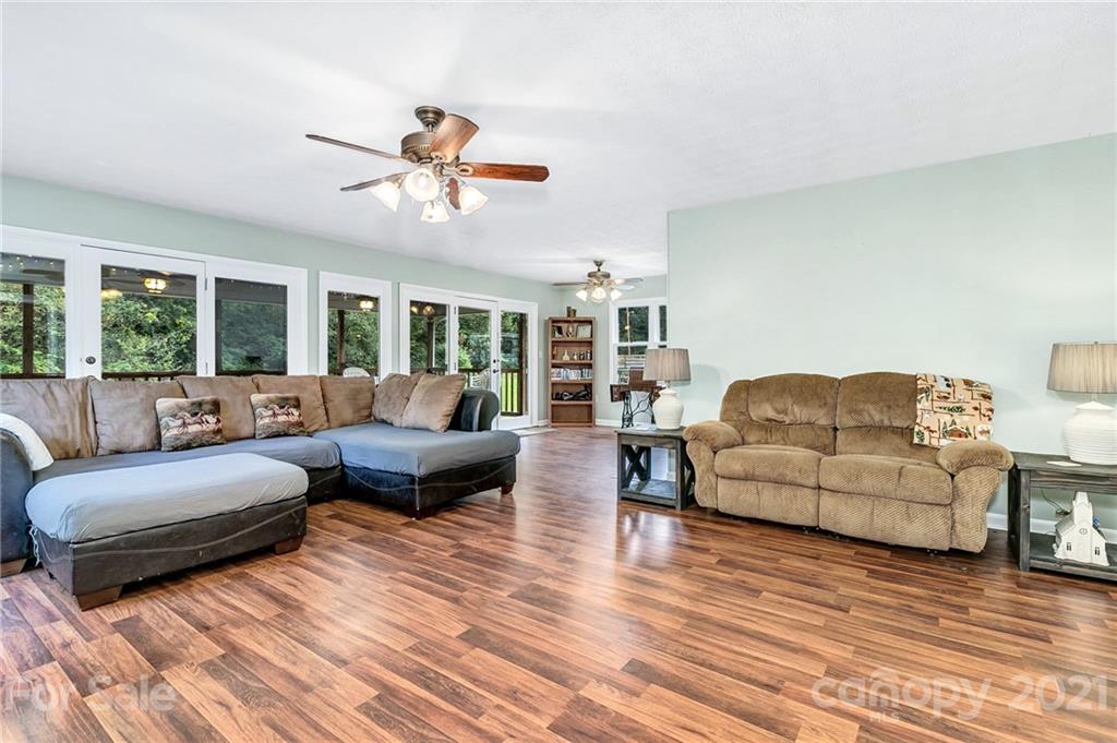 166 Pegg Road Marshall, NC 28753 - Photo 17 of 48 Gallery Image 17