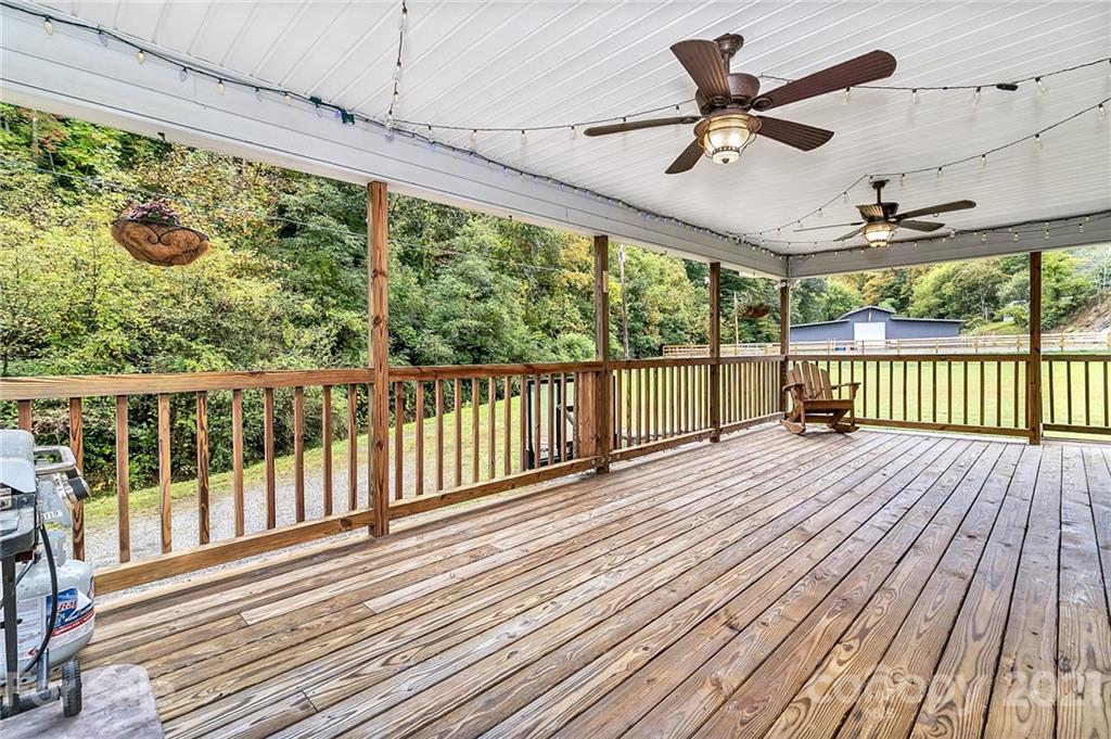 166 Pegg Road Marshall, NC 28753 - Photo 20 of 48 Gallery Image 20