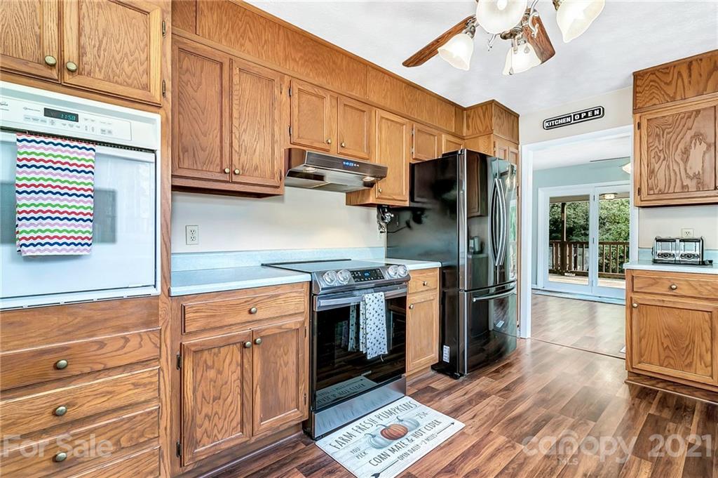 166 Pegg Road Marshall, NC 28753 - Photo 27 of 48 Gallery Image 27