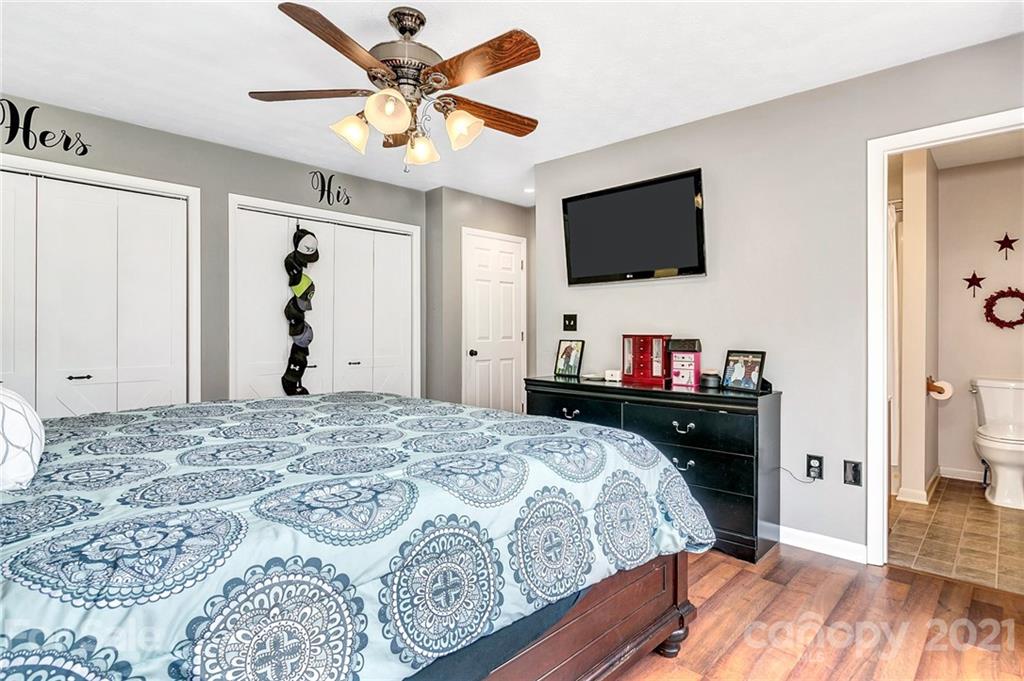 166 Pegg Road Marshall, NC 28753 - Photo 36 of 48 Gallery Image 36
