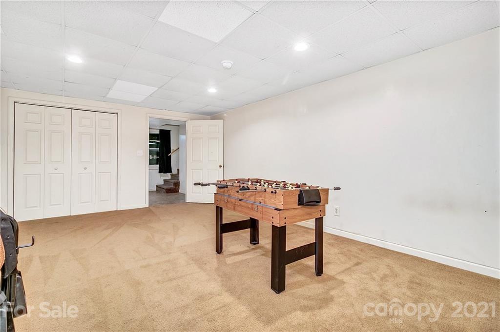 166 Pegg Road Marshall, NC 28753 - Photo 46 of 48 Gallery Image 46