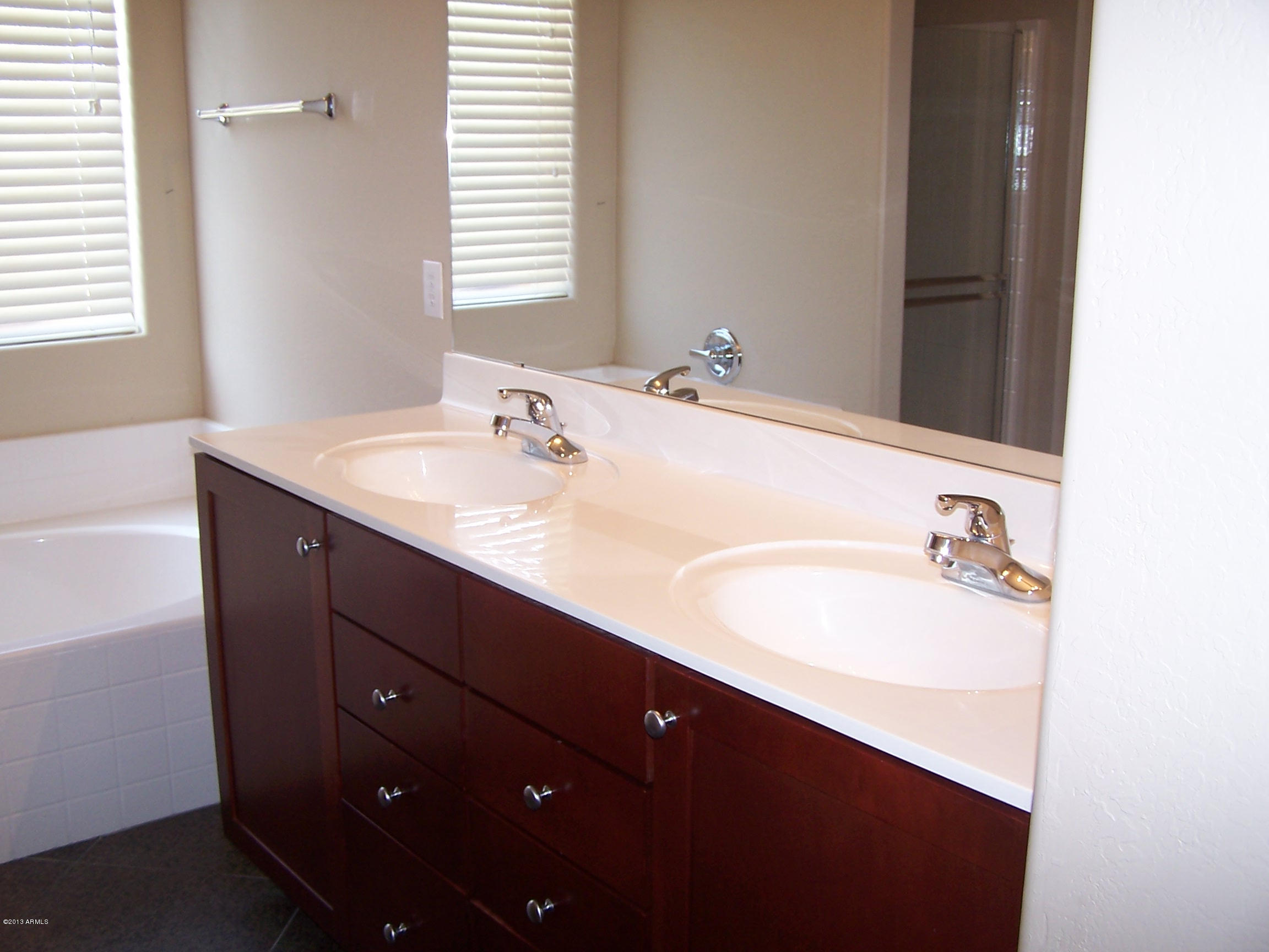 7145 West Beverly Road Laveen, AZ 85339 - Photo 9 of 19 100_6118