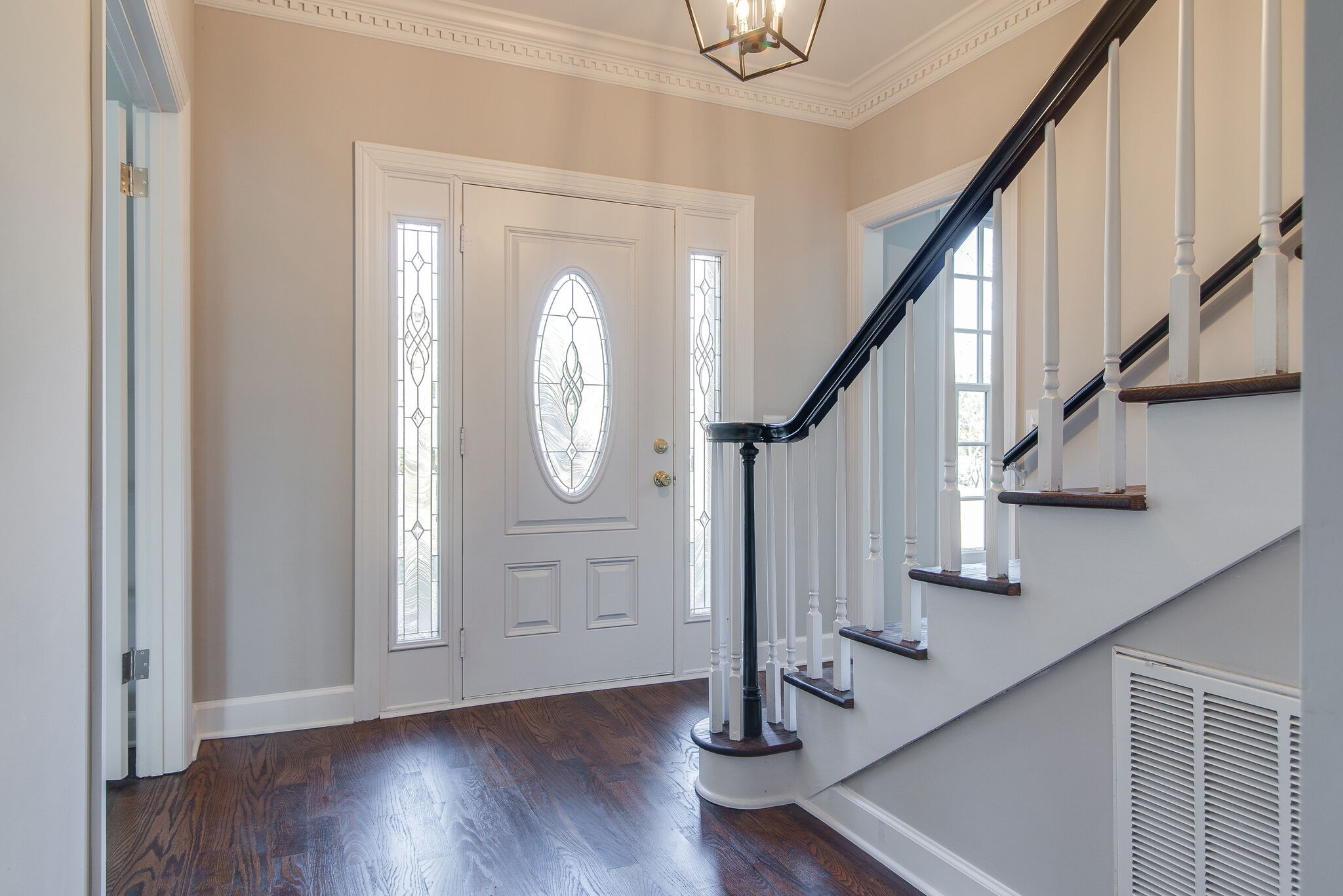 6028 Sedberry Road Nashville, TN 37205 - Photo 5 of 39 Gallery Image 5