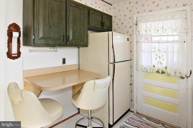 4703 Mawani Road Baltimore, MD 21206 - Photo 6 of 26 Kitchen #3