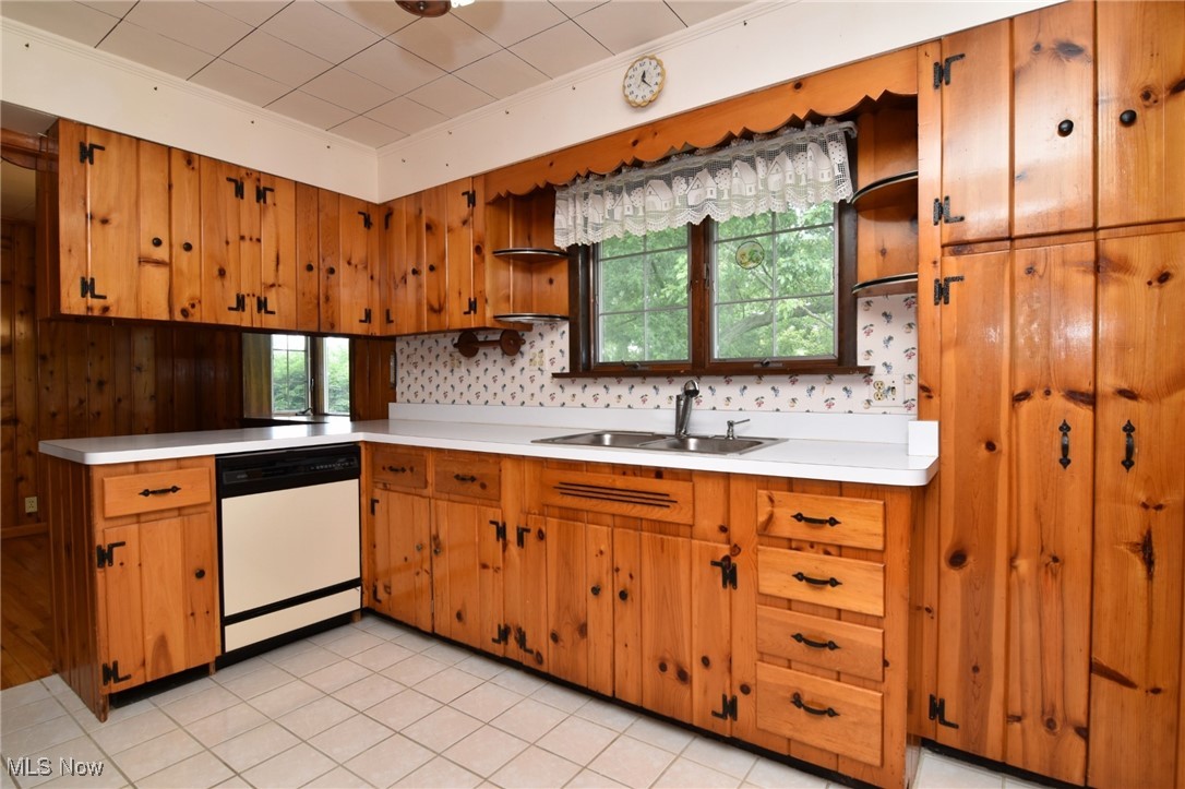 97 Narrows Road Painesville, OH 44077 - Photo 9 of 45
