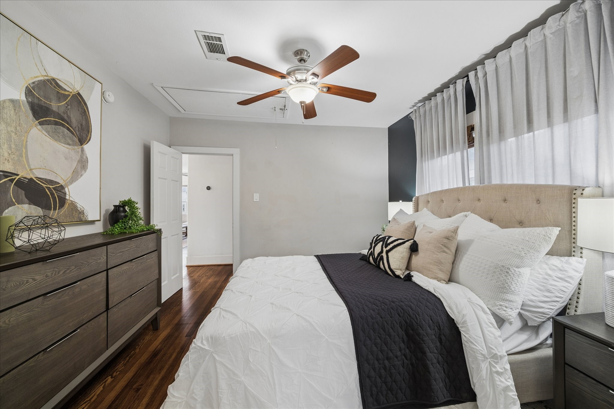 1305 Enid Street Houston, TX 77009 - Photo 13 of 32