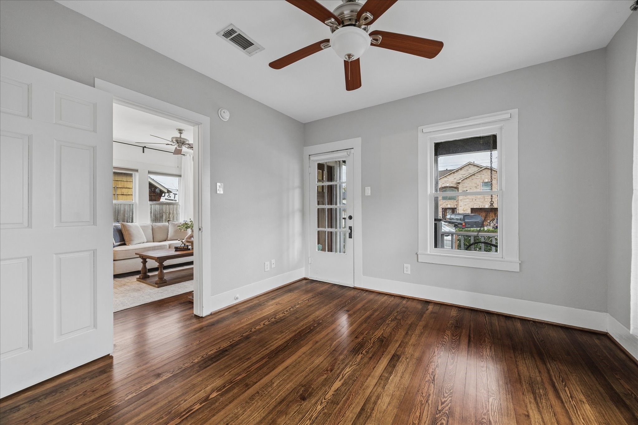 1305 Enid Street Houston, TX 77009 - Photo 19 of 32