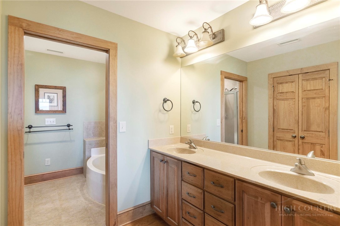 1074 Ridge Haven Parkway, Unit RX6 Banner Elk, NC 28604 - Photo 25 of 50 Gallery Image 25