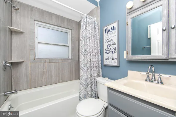 $365,000 | 332 South Fellowship Road, Maple Shade, NJ 08052