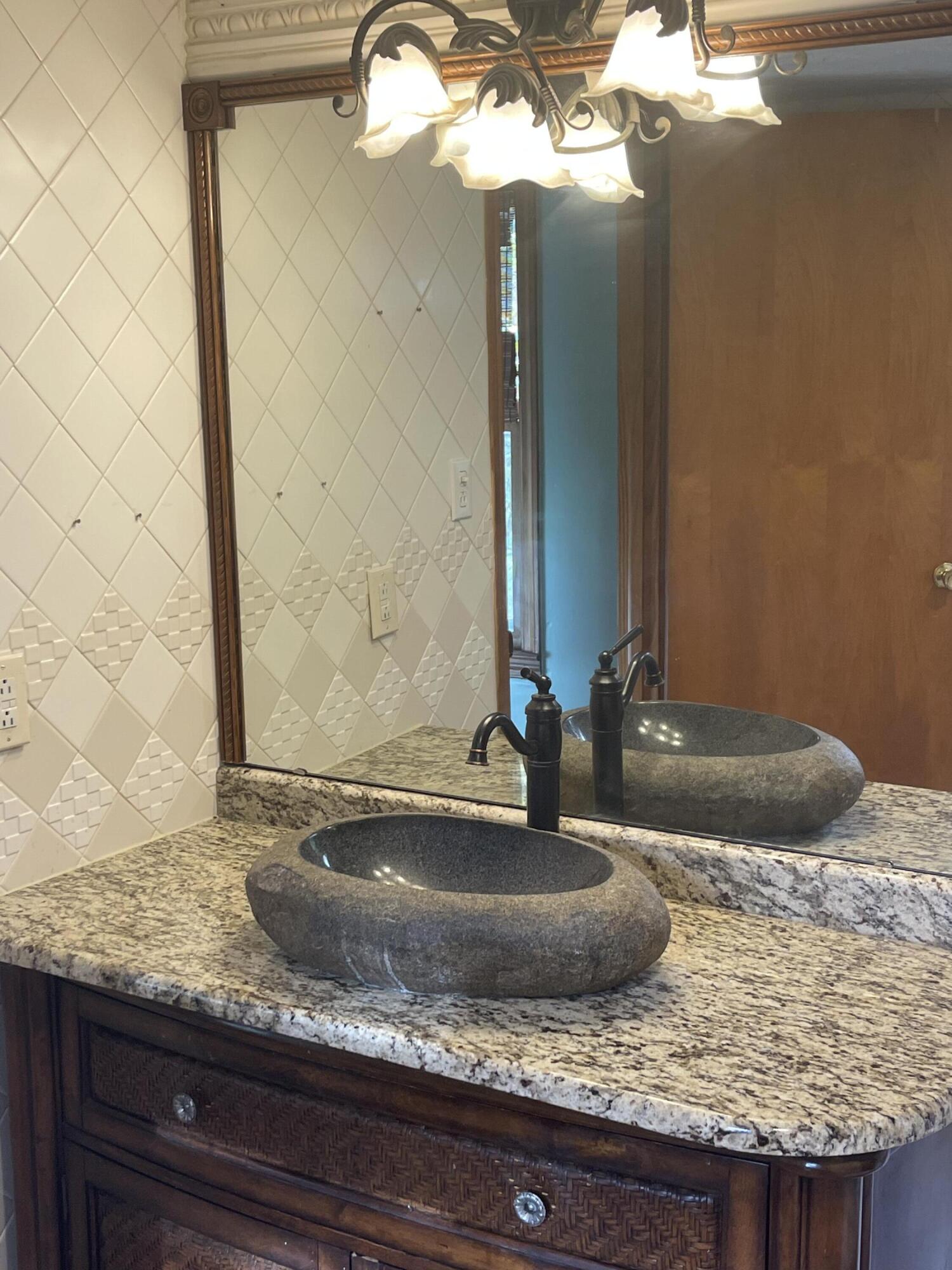 5724 Yellow Mountain Road Roanoke, VA 24014 - Photo 20 of 29 D19DF9F6-345B-4FEA-B277-BD44841B4566