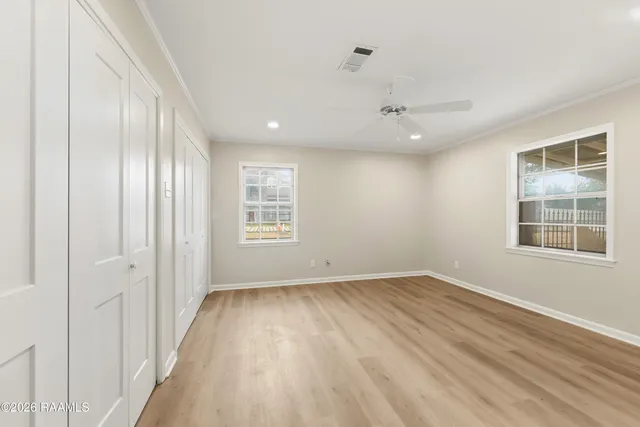 $4,000 | 1401 E Bayou, Lafayette, LA 70508