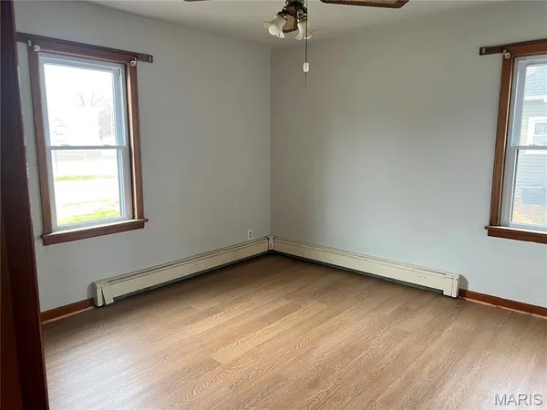 $82,000 | 614 East Tyler Avenue, Litchfield, IL 62056