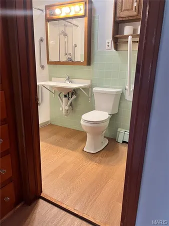 $82,000 | 614 East Tyler Avenue, Litchfield, IL 62056