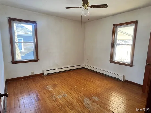 $97,000 | 614 East Tyler Avenue, Litchfield, IL 62056