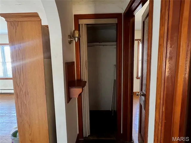 $97,000 | 614 East Tyler Avenue, Litchfield, IL 62056