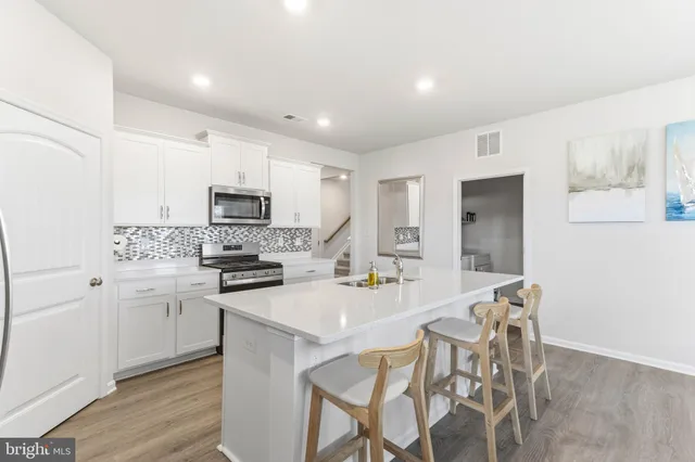 $689,000 | 34144 Gooseberry Avenue, Ocean View, DE 19970