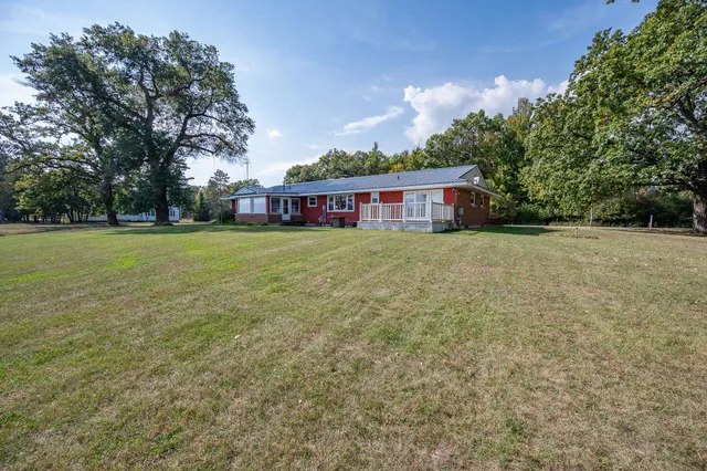 $579,500 | 5286 County Highway North, Oconto, WI 54153