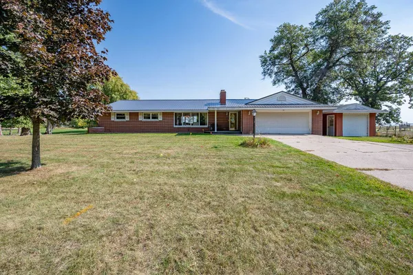 $579,500 | 5286 County Highway North, Oconto, WI 54153
