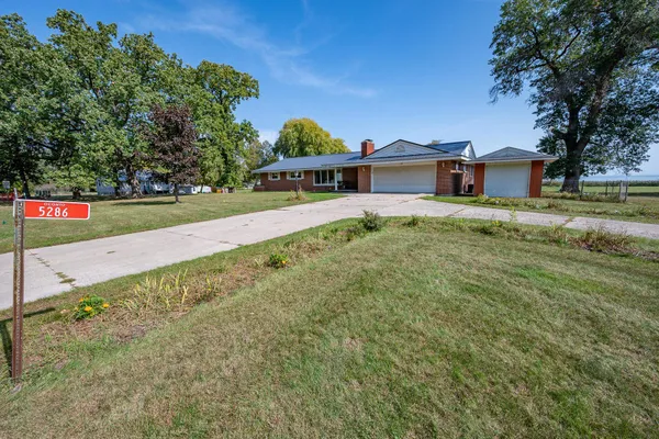$579,500 | 5286 County Highway North, Oconto, WI 54153