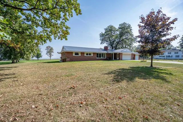 $579,500 | 5286 County Highway North, Oconto, WI 54153