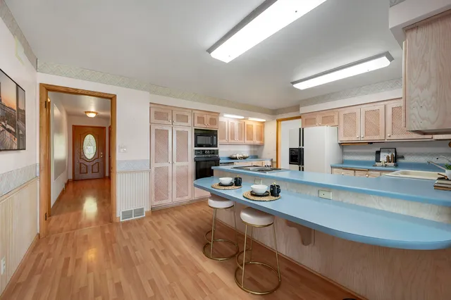 $579,500 | 5286 County Highway North, Oconto, WI 54153