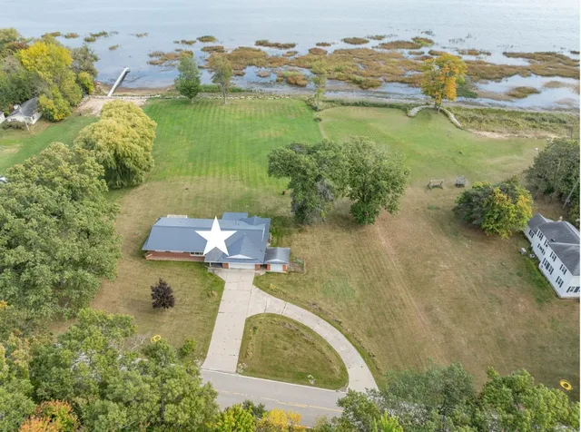 $579,500 | 5286 County Highway North, Oconto, WI 54153