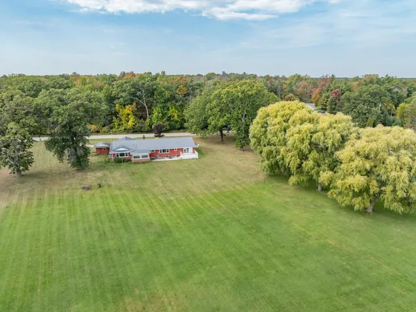 $579,500 | 5286 County Highway North, Oconto, WI 54153